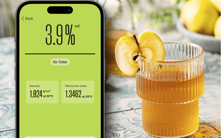Determine the alcohol content of cider with the EasyDens and SmartRef Combo