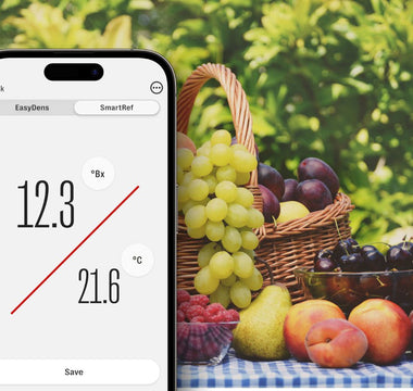 Determine sugar content in fruits with the SmartRef Digital Refractometer