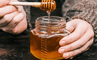 Determination of water in honey with SmartRef Digital Refractometer