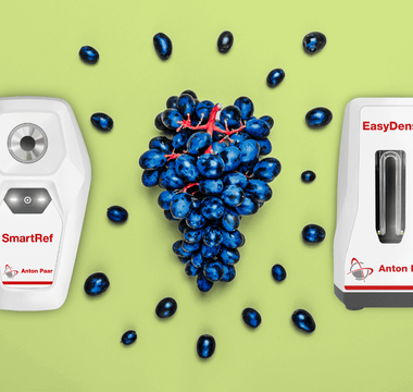 Determine the alcohol content of wine with EasyDens & SmartRef Combo