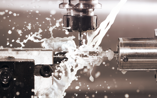 Determination of cutting oil concentration with SmartRef Digital Refractometer
